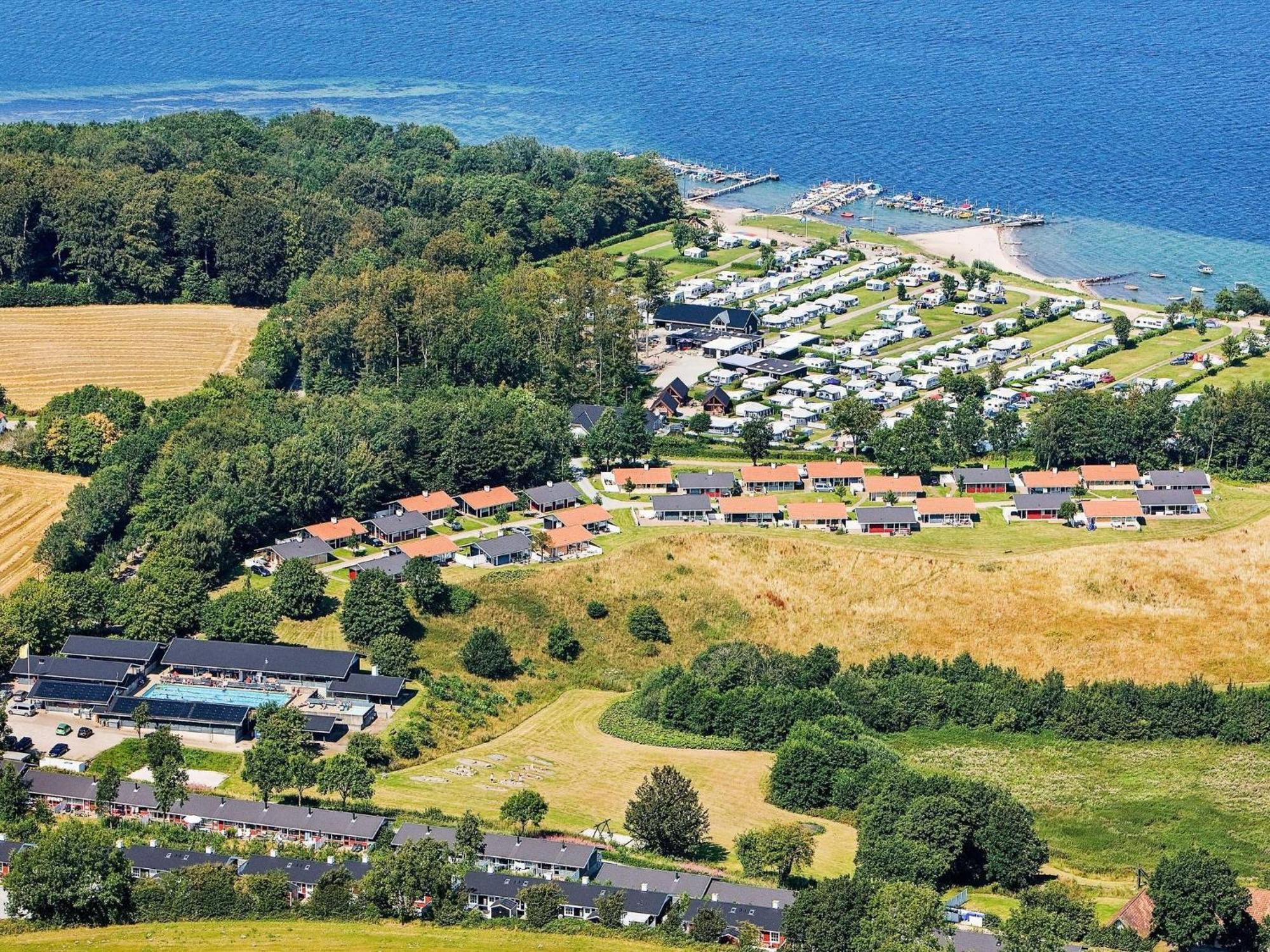 5 Person Holiday Home On A Holiday Park In Aabenraa község Kültér fotó