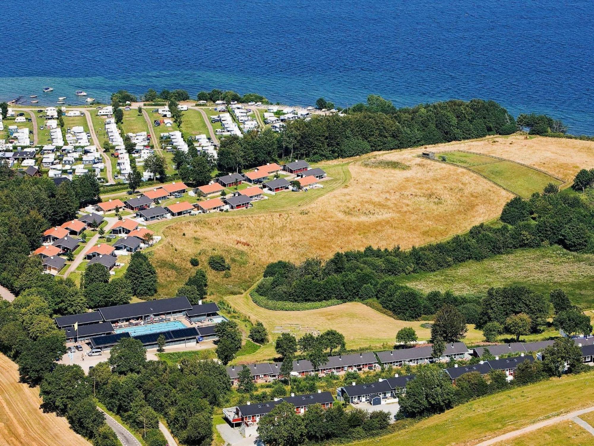 5 Person Holiday Home On A Holiday Park In Aabenraa község Kültér fotó